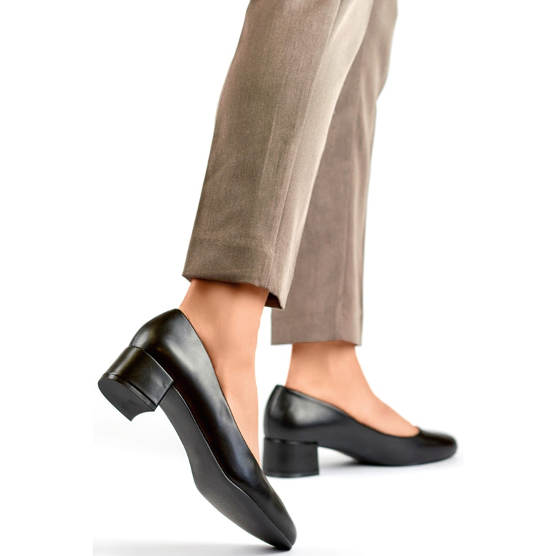 Pompe de damă GD-FL490A-B negre negru 1