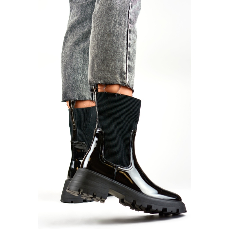 Muncitori Model DES925M-B Negru - PRIMO 2