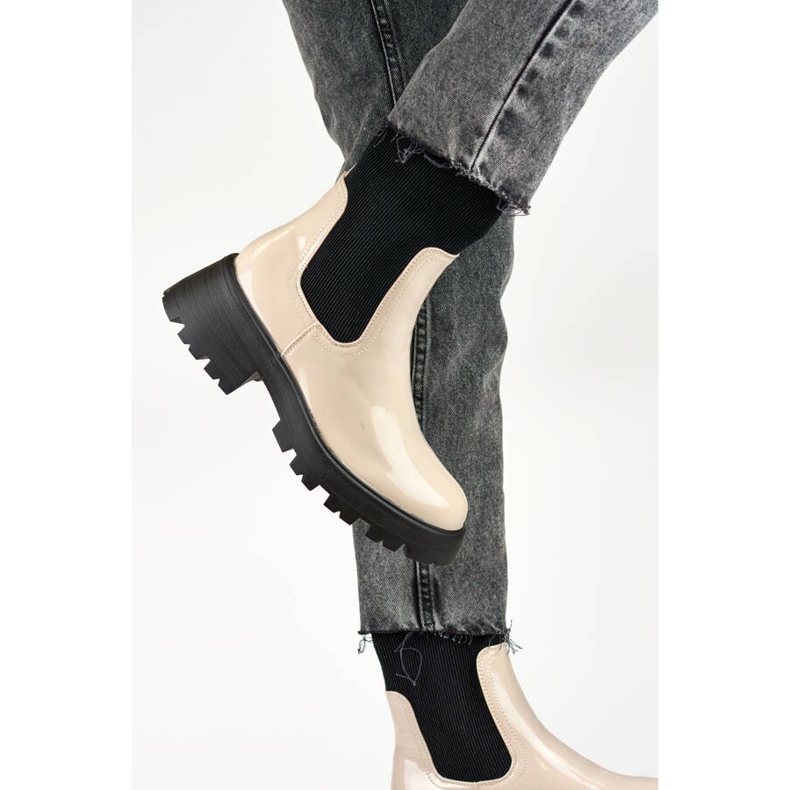 Botine de damă patentate cu partea superioară elastică, bej DES925M-BE 1