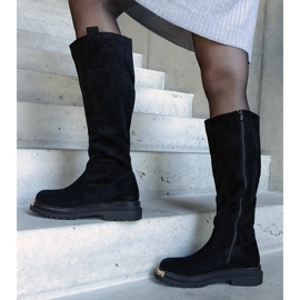 Cizme negre cu finisaj metalic de la Guillora negru 1