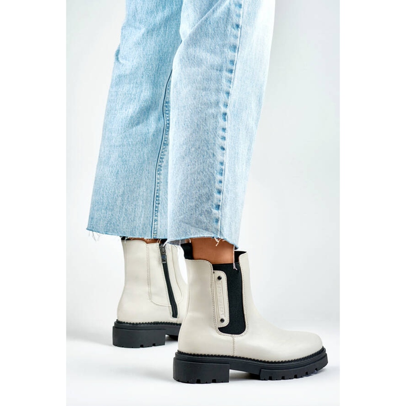 Botine de dama cu talpa groasa, bej deschis Laura La.Fi 250004BE-PU 2