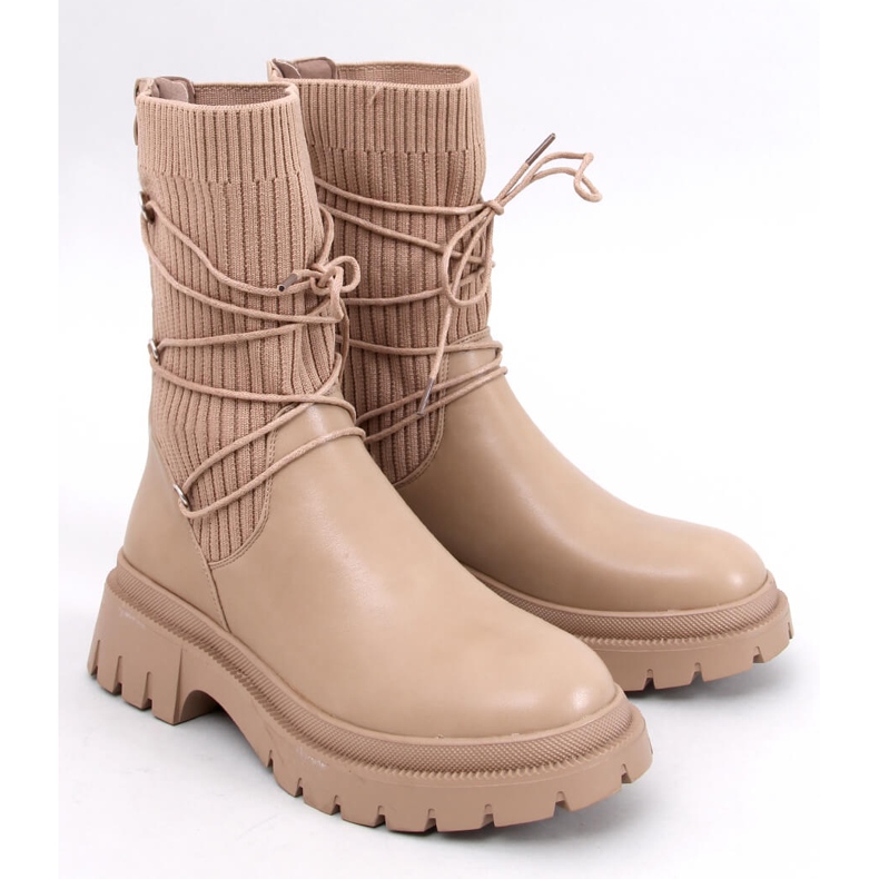 Botine Willet Khaki cu șosete bej 1 Botine Willet Khaki cu șosete bej 1