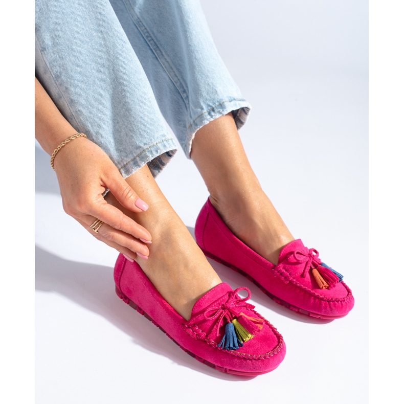 Mocasini boho din piele intoarsa fucsia cu ciucuri Shelovet roz 1