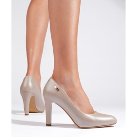 Pompe clasice cu toc bej deschis de Sergio Leone 1