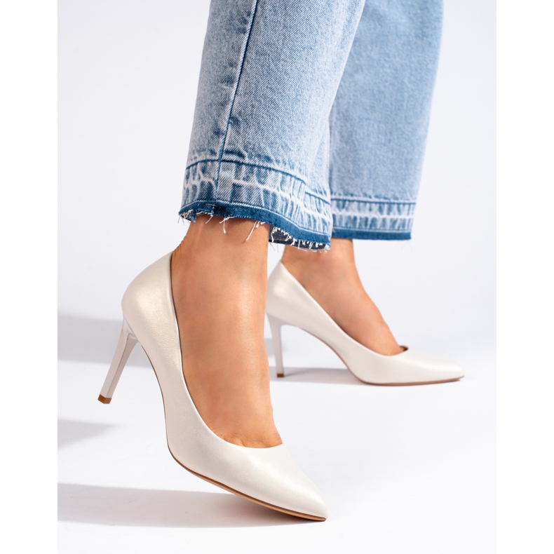 Pompe clasice albe de damă de Sergio Leone 1