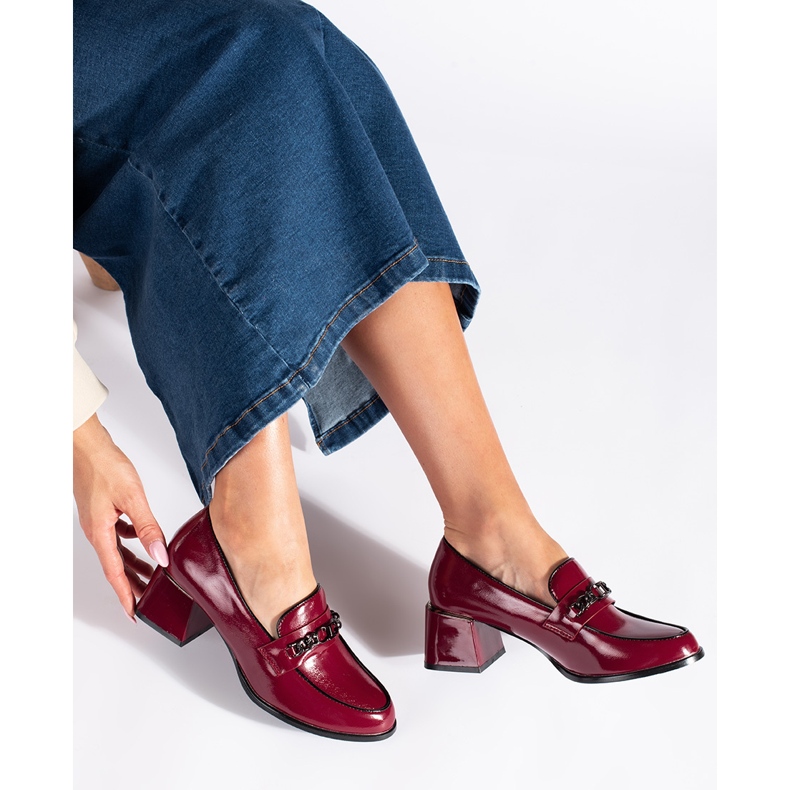 Pantofi cu toc de damă din piele lacuită de culoare burgundy roșu 1