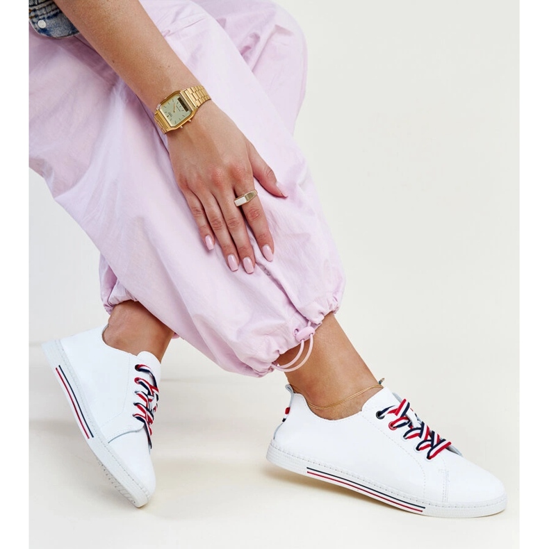 Adidași din piele albă Vinceza 2