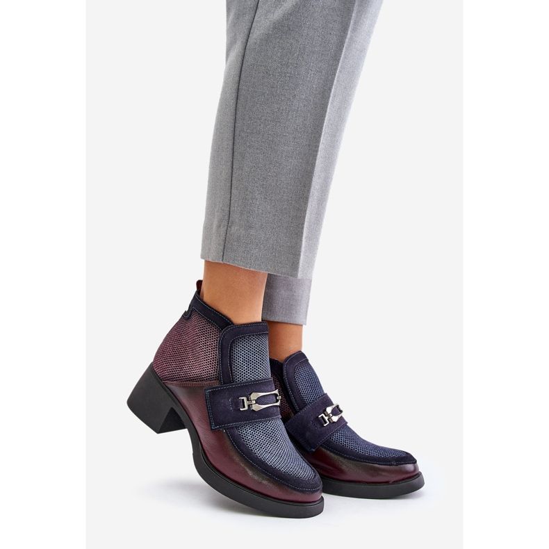 Cizme de damă din piele cu tocuri masive cu decorațiuni Maciejka 06747-23 burgundy-albastru marin roșu 1