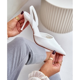 Stiletto alb lacuit cu toc deschis Emmizola 2 Stiletto alb lacuit cu toc deschis Emmizola 2