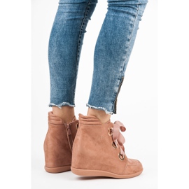 Kylie Botine legate cu panglică roz 1