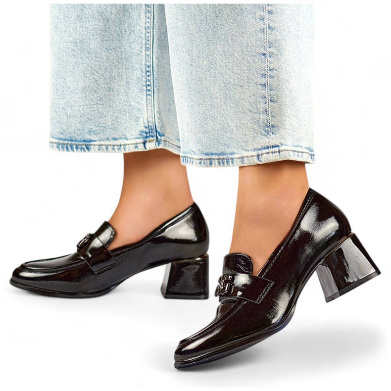 Pantofi de damă cu toc joasă, negru lacuit, GD-FL475B 1