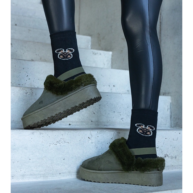 Papuci verzi cu platformă decorați cu blană și cu bandă elastică la călcâi, Frank verde 1