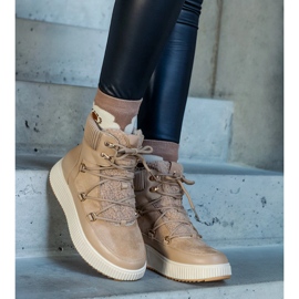 Botine Rosemarie bej cu talpa groasa 2 Botine Rosemarie bej cu talpa groasa 2