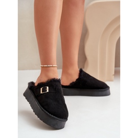 Papuci de dama pe talpa groasa cu blana si catarama, Linneola Neagra negru 2 Papuci de dama pe talpa groasa cu blana si catarama, Linneola Neagra negru 2