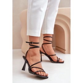 Sandale Elegante Cu Toc Înalt Cu Bretele Negre Saredi negru 2