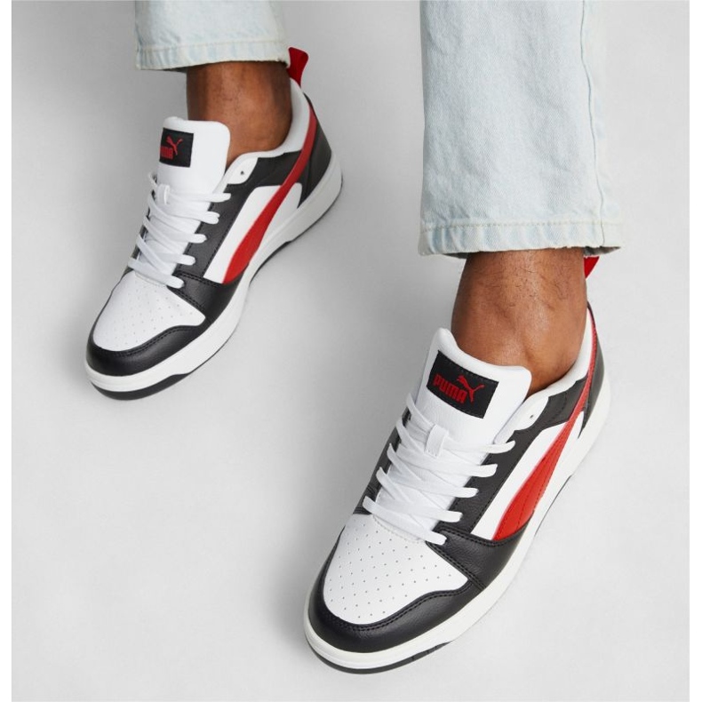 Pantofi Puma Rebound v6 Low 392328-04 alb 2