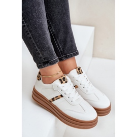 Pantofi de damă cu platformă leopard Dravinnia alb 2