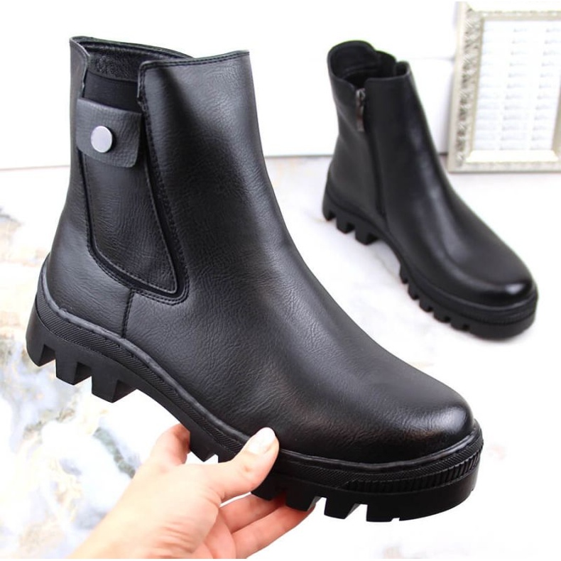 Botine izolate cu buzunar Potocki W WOL186, negre negru 1