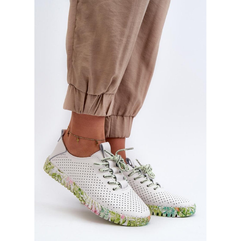 Pantofi Model 24PB32-6902 Alb 1