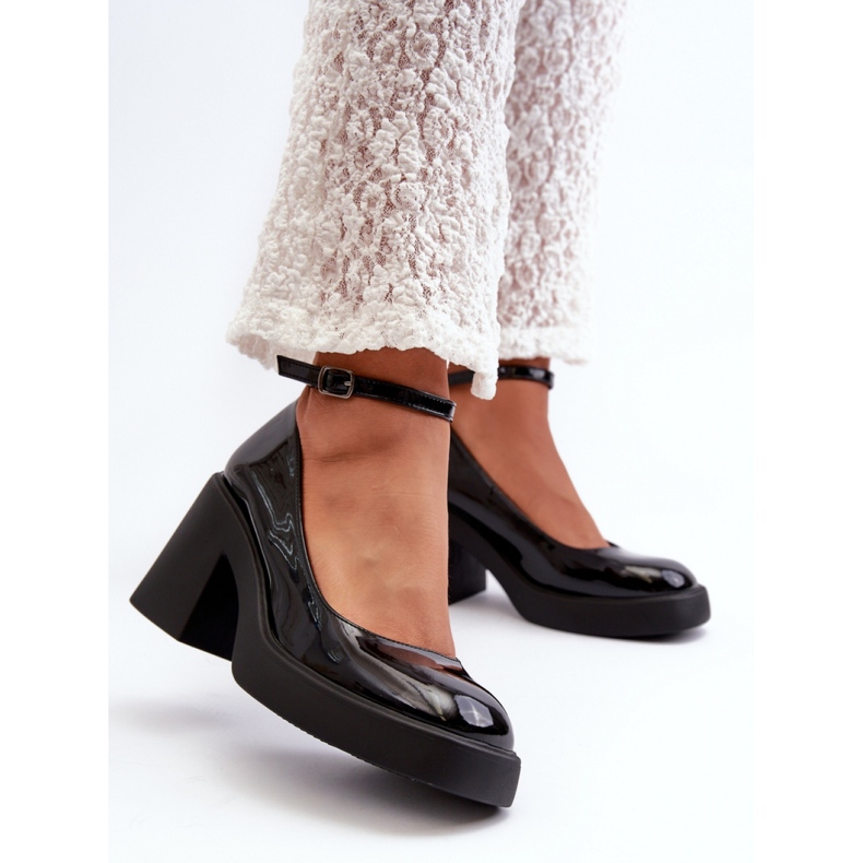 Pompe Model M383 Black negru 2