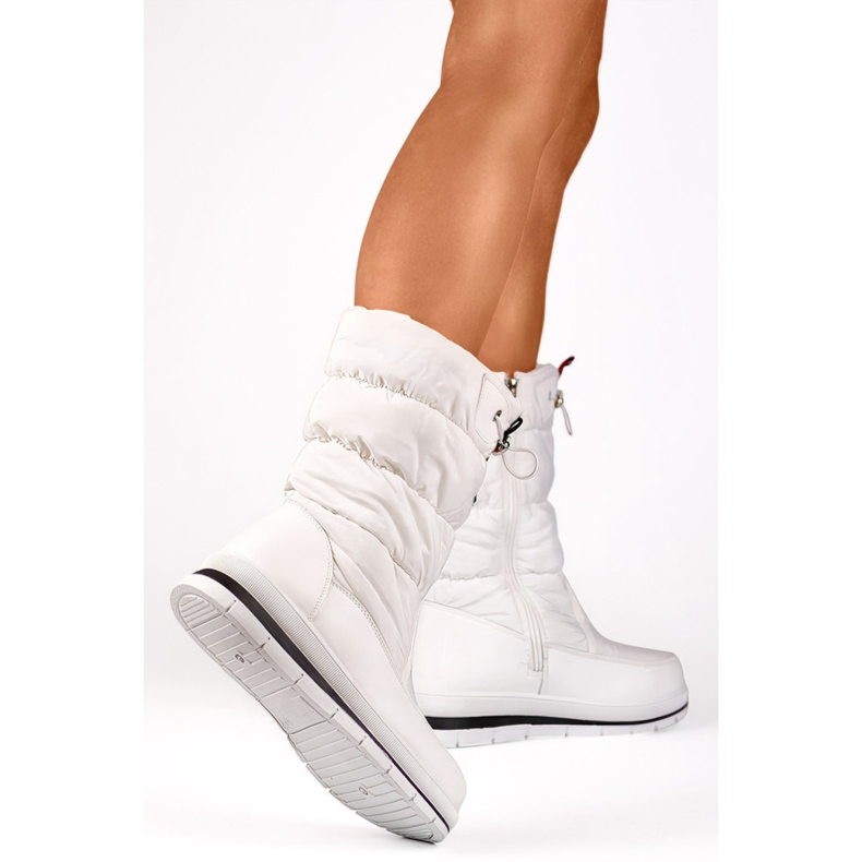 Cizme de zăpadă damă izolate cu blană Eco-Fur 8302W, albe 1 Cizme de zăpadă damă izolate cu blană Eco-Fur 8302W, albe 1