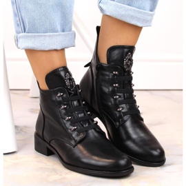 Botine izolate cu toc plat Jezzi W JEZ412A, negre negru 4