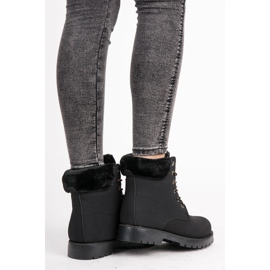 Ptpt Capcani negru 2