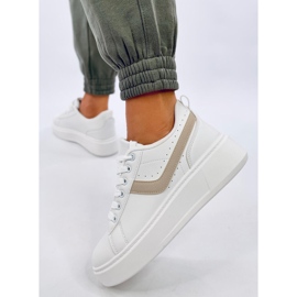 Adidași Pantofi sport pe platformă, alb 2 Adidași Pantofi sport pe platformă, alb 2