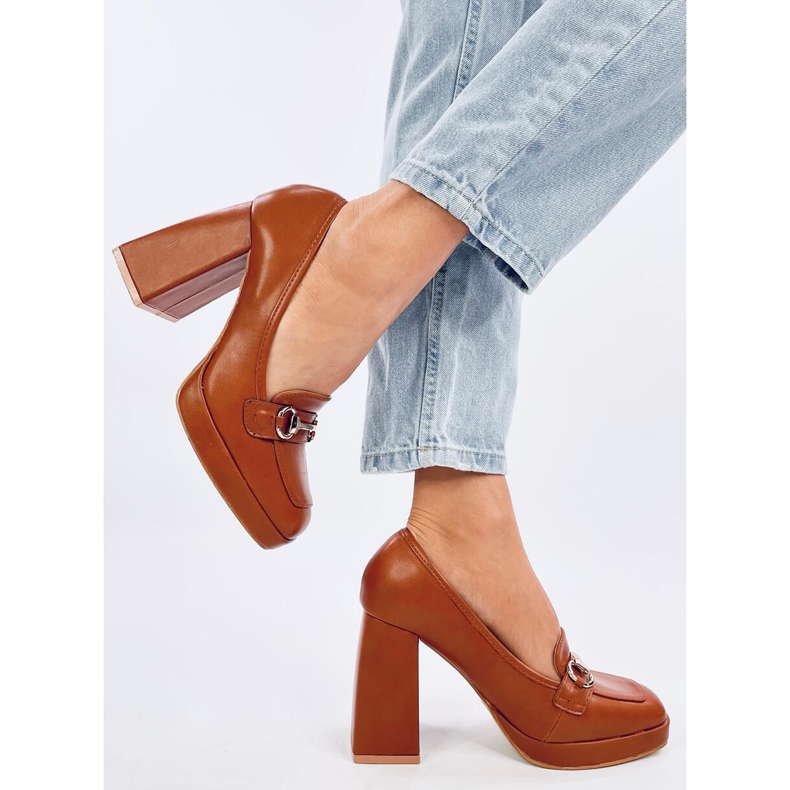 Pantofi de dama cu toc inalt cu decor maro 2 Pantofi de dama cu toc inalt cu decor maro 2