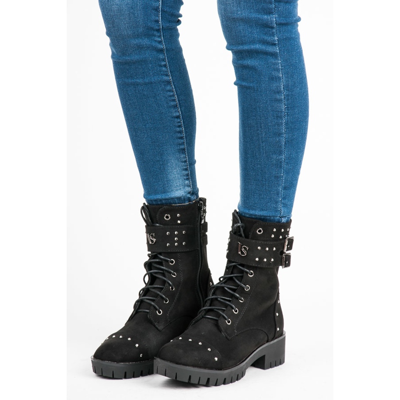 Vices Muncitori cu stil negru 1 Vices Muncitori cu stil negru 1