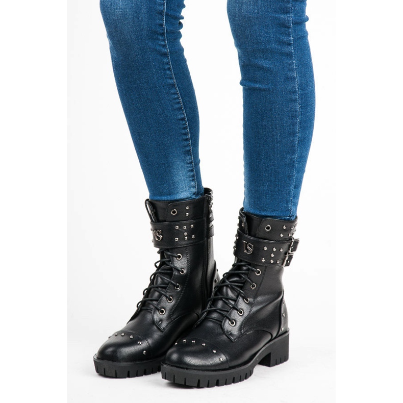 Vices Muncitori cu stil negru 1