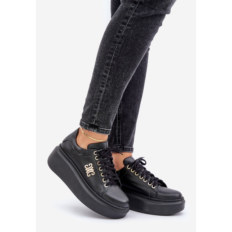 Adidași din piele naturală pe platformă Decorație aurie Lewski 3428 Negru 1 Adidași din piele naturală pe platformă Decorație aurie Lewski 3428 Negru 1