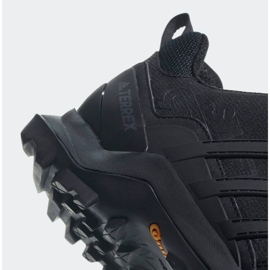 Pantofi Adidas Terrex Swift R2 M CM7486 negru 10