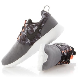 Pantofi Nike Roshe One Print Jr 677782-004 alb 4