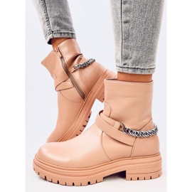 Botine izolate bej cu lant 2