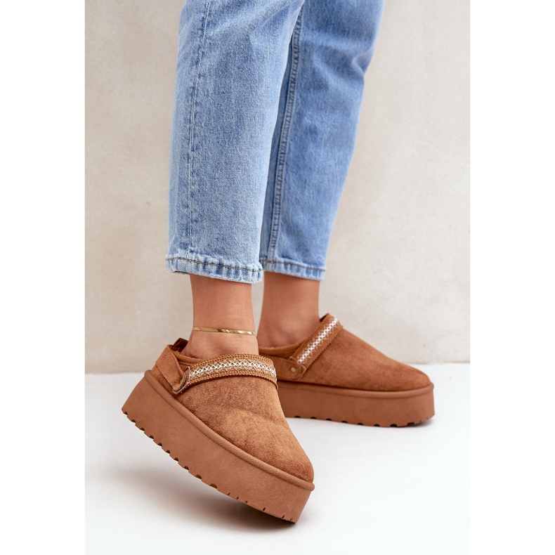 Cizme de zapada cu broderie decorativa camel maro 2 Cizme de zapada cu broderie decorativa camel maro 2