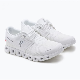 On Running Pe pantofii Running Cloud 5 5998902 alb 5