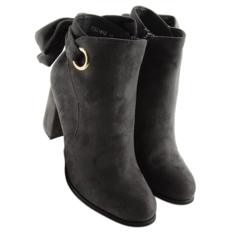 Gri Ghete cu toc YBS1612 gri 1 Gri Ghete cu toc YBS1612 gri 1