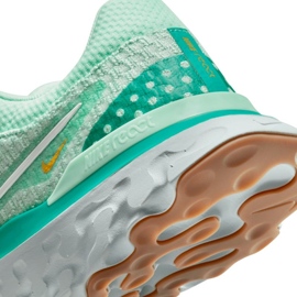 Pantofi Nike React Infinity Run Flyknit 3 DD3024-301 verde 7
