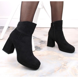 Botine din piele intoarsa cu toc inalt si platforma, izolate M.Daszyński W SAN24A, negre negru 3