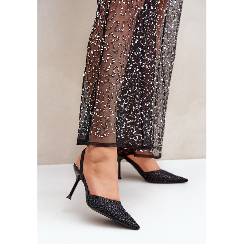 Tocuri înalte cu toc deschis decorat cu sclipici negru 2 Tocuri înalte cu toc deschis decorat cu sclipici negru 2