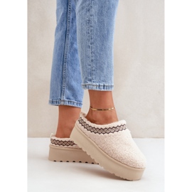 Cizme de zapada dama bej cu platforma 1 Cizme de zapada dama bej cu platforma 1