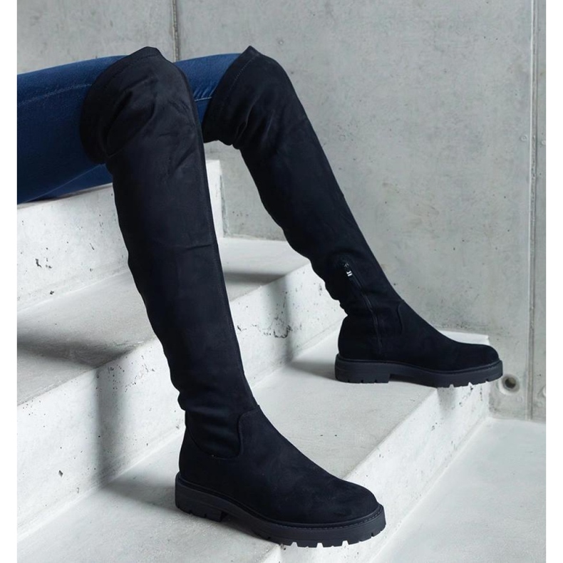 Cizme lungi negre cu talpa plata de la Tromi - Solea negru 2