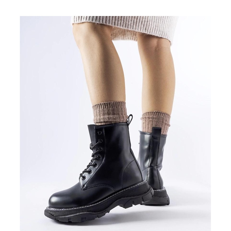 Pantofi negri pentru muncitori cu talpă mare Borsano - Solea negru 1