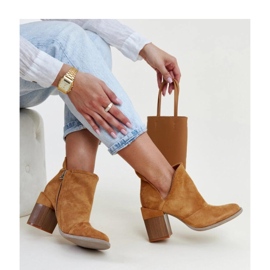 Botine maro cu bloc decupat de la Brankka - Solea 1