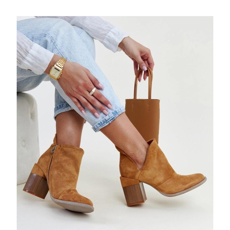 Botine maro cu bloc decupat de la Brankka - Solea 1