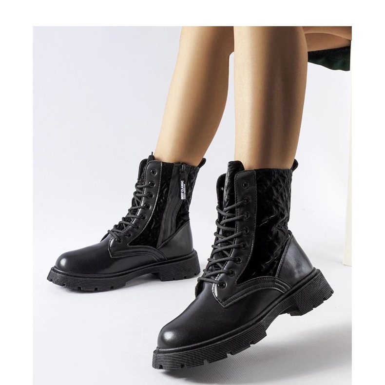 Cizme negre decorate cu matlasare Jalbert - Solea negru 1