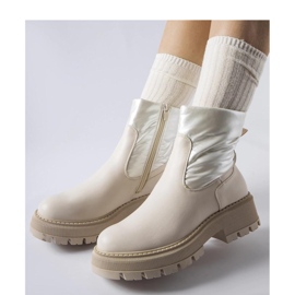 Botine bej cu partea superioară decorativă de la Garrett - Solea 1