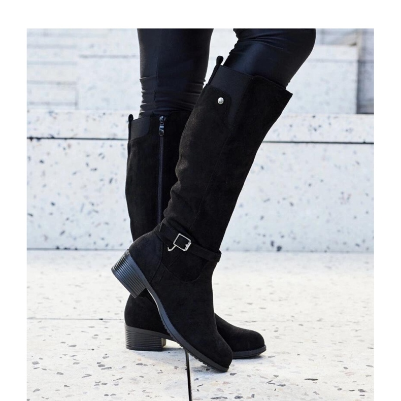 Cizme negre izolate peste genunchi din piele ecologică de căprioară de la Castelvetro - Solea negru 1