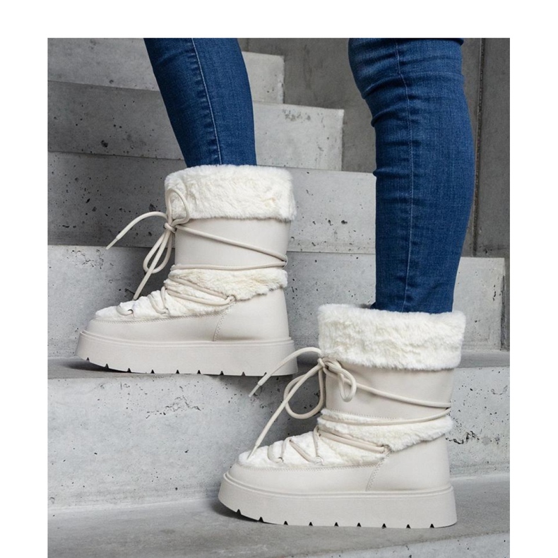 Cizme de zăpadă izolate cu șireturi bej deschis, decorate cu blană de Istiss - Solea 1